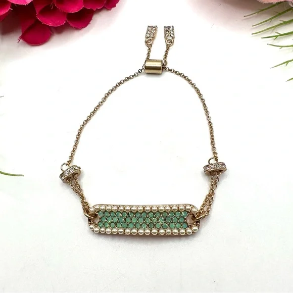 NEW⚜️”Addie” Mint Green Crystal Pavé Dog Tag Bracelet - Picture 3 of 6